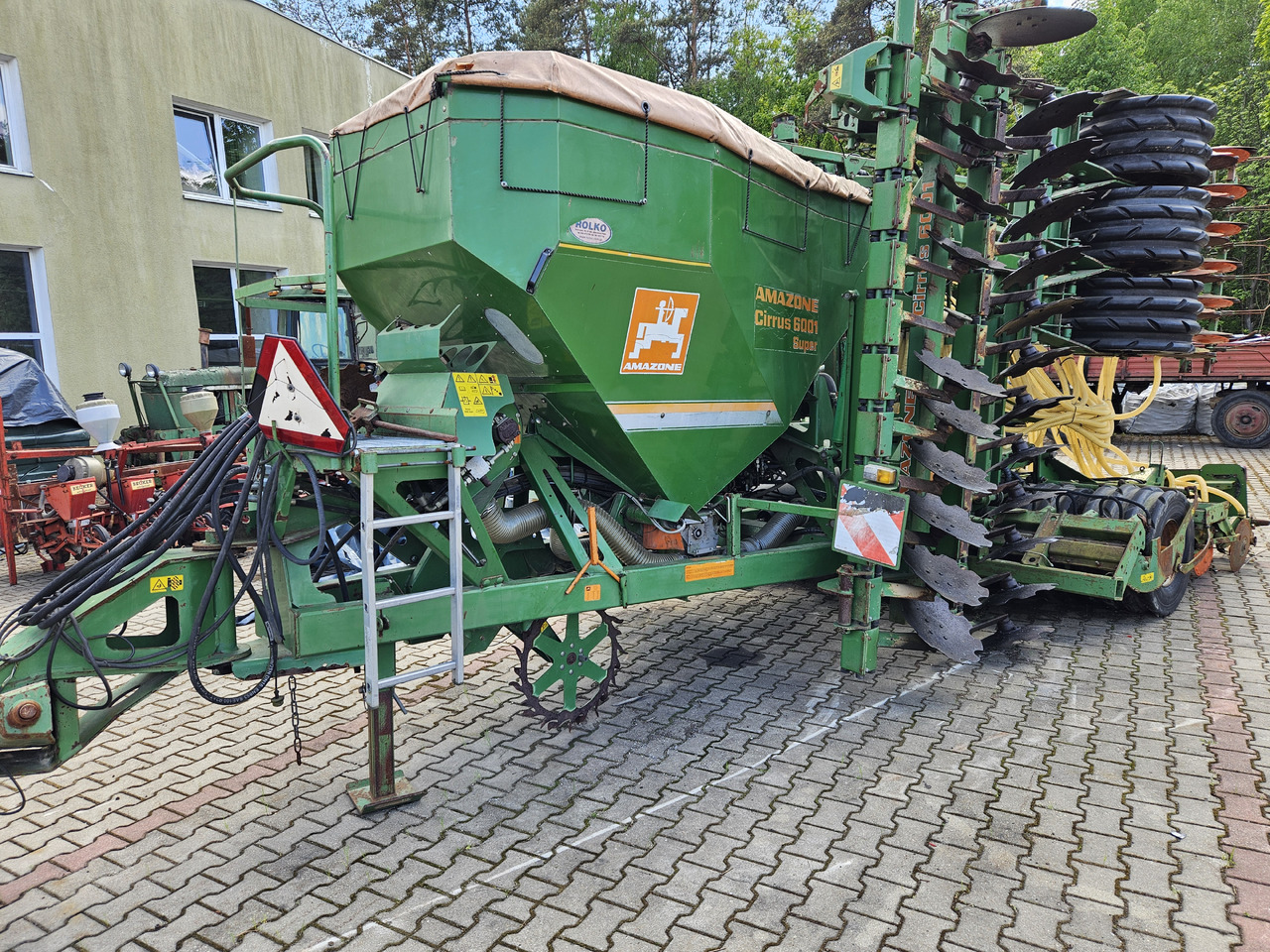 Amazone Cirrus 6001 Super - Kylvölannoitin: kuva Amazone Cirrus 6001 Super - Kylvölannoitin Amazone Cirrus 6001 Super - Kylvölannoitin: kuva Amazone Cirrus 6001 Super - Kylvölannoitin