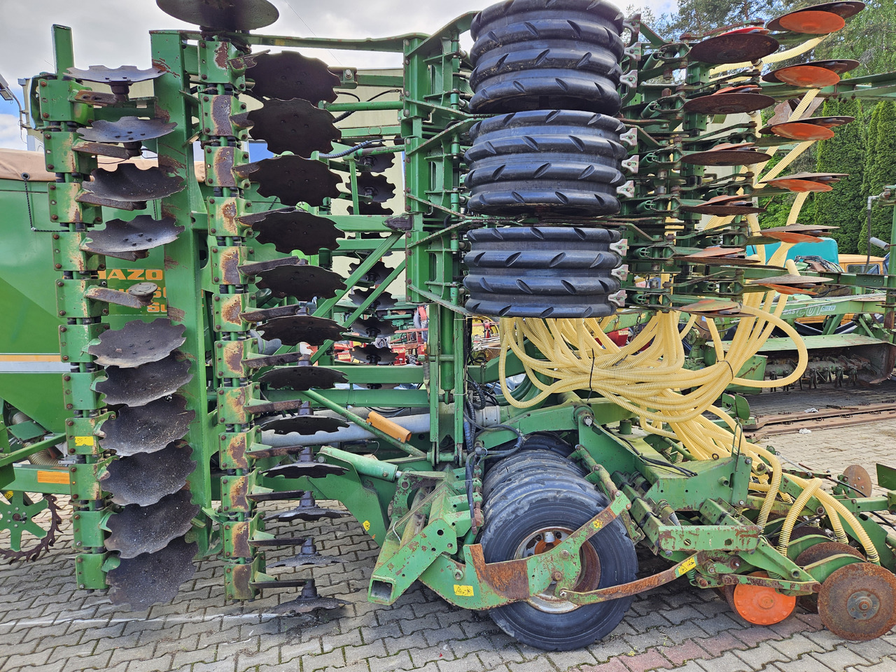 Amazone Cirrus 6001 Super - Kylvölannoitin: kuva Amazone Cirrus 6001 Super - Kylvölannoitin Amazone Cirrus 6001 Super - Kylvölannoitin: kuva Amazone Cirrus 6001 Super - Kylvölannoitin