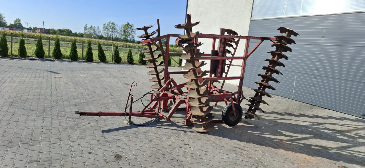 Brona talerzowa 4.4 m - Lautasäes: kuva Brona talerzowa 4.4 m - Lautasäes Brona talerzowa 4.4 m - Lautasäes: kuva Brona talerzowa 4.4 m - Lautasäes