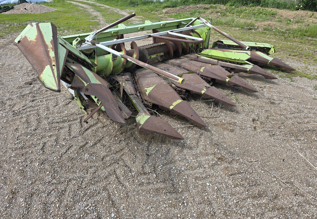 CLAAS MG8-6218 - Itsekulkeva silppuri: kuva CLAAS MG8-6218 - Itsekulkeva silppuri CLAAS MG8-6218 - Itsekulkeva silppuri: kuva CLAAS MG8-6218 - Itsekulkeva silppuri