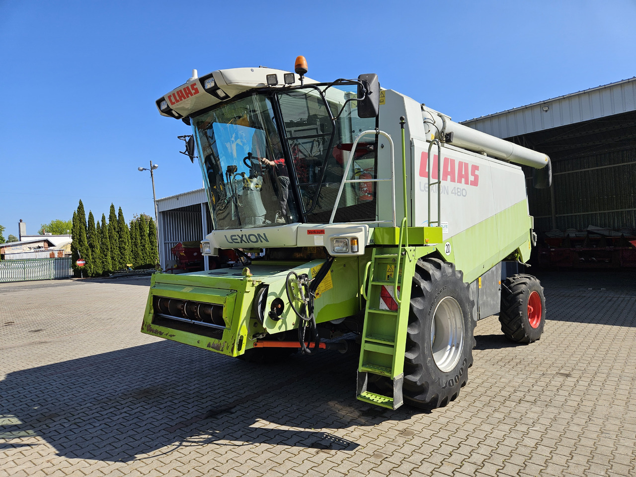 Claas Lexion 480 - Leikkuupuimuri: kuva Claas Lexion 480 - Leikkuupuimuri Claas Lexion 480 - Leikkuupuimuri: kuva Claas Lexion 480 - Leikkuupuimuri