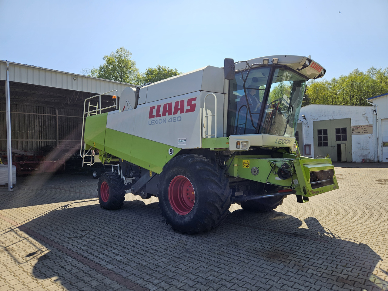 Claas Lexion 480 - Leikkuupuimuri: kuva Claas Lexion 480 - Leikkuupuimuri Claas Lexion 480 - Leikkuupuimuri: kuva Claas Lexion 480 - Leikkuupuimuri