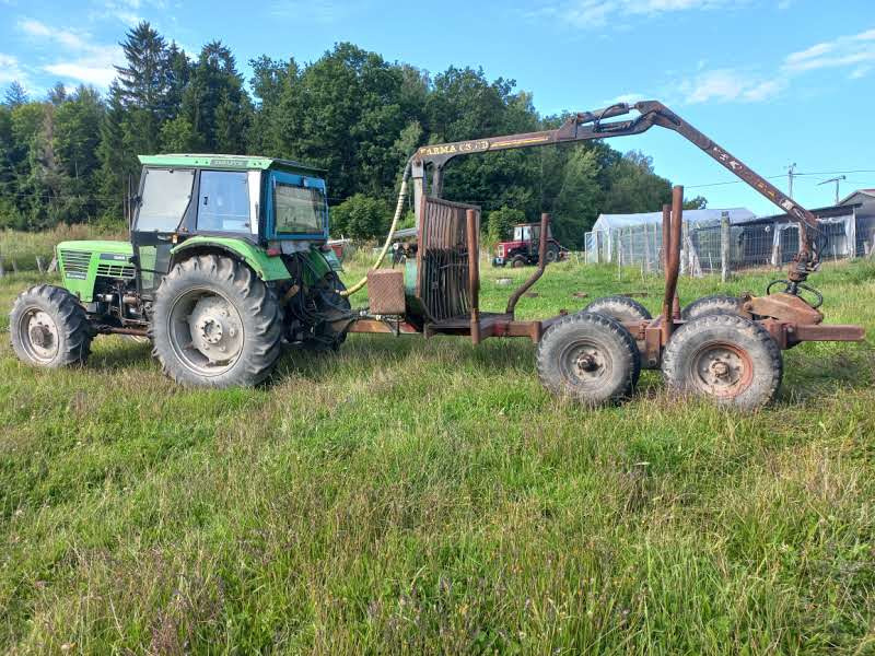 Deutz 6806 + Farma T6 - Traktori, Metsäperävaunu: kuva Deutz 6806 + Farma T6 - Traktori, Metsäperävaunu Deutz 6806 + Farma T6 - Traktori, Metsäperävaunu: kuva Deutz 6806 + Farma T6 - Traktori, Metsäperävaunu