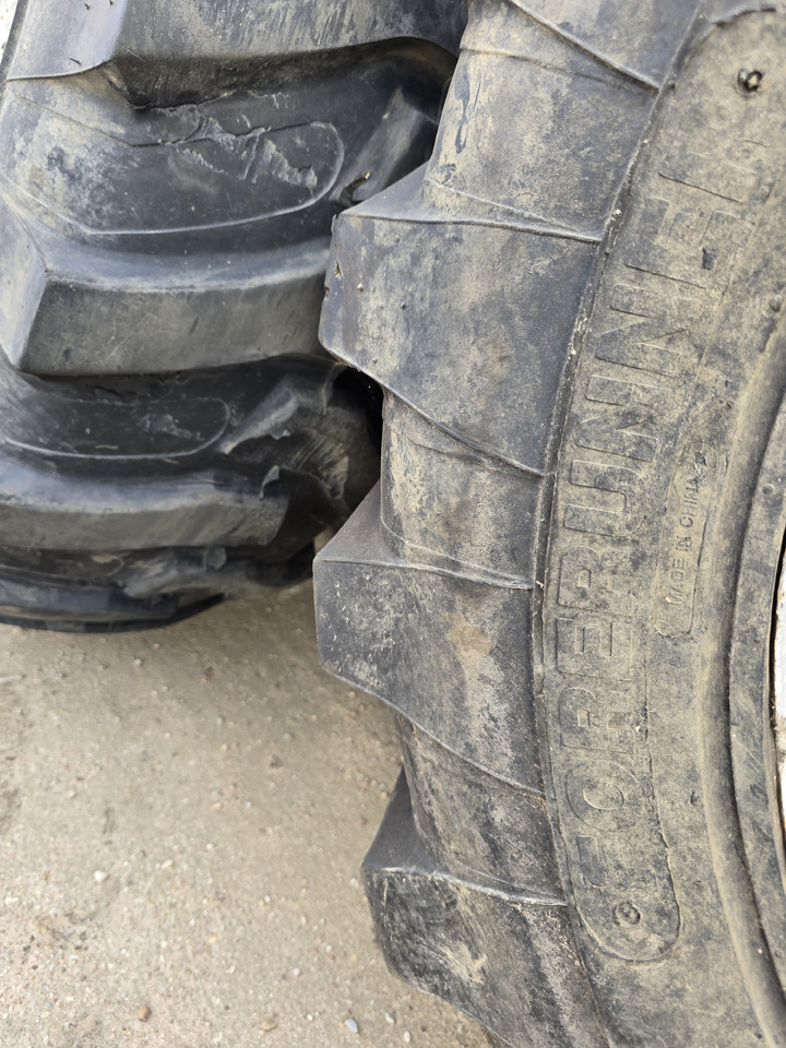 FORERUNNER 17.5 - 24 - Täydellinen pyörä - Maatalouskoneet: kuva FORERUNNER 17.5 - 24 - Täydellinen pyörä - Maatalouskoneet FORERUNNER 17.5 - 24 - Täydellinen pyörä - Maatalouskoneet: kuva FORERUNNER 17.5 - 24 - Täydellinen pyörä - Maatalouskoneet