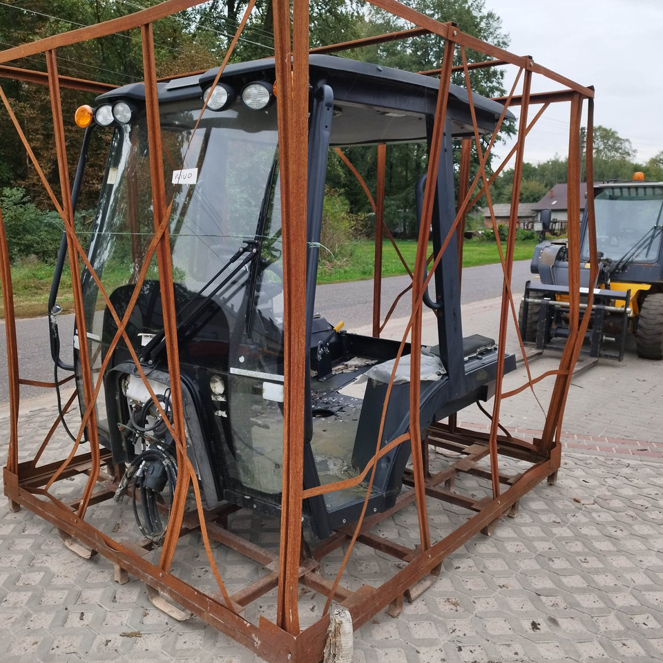 JCB CX - Kaivuri-trukki: kuva JCB CX - Kaivuri-trukki JCB CX - Kaivuri-trukki: kuva JCB CX - Kaivuri-trukki