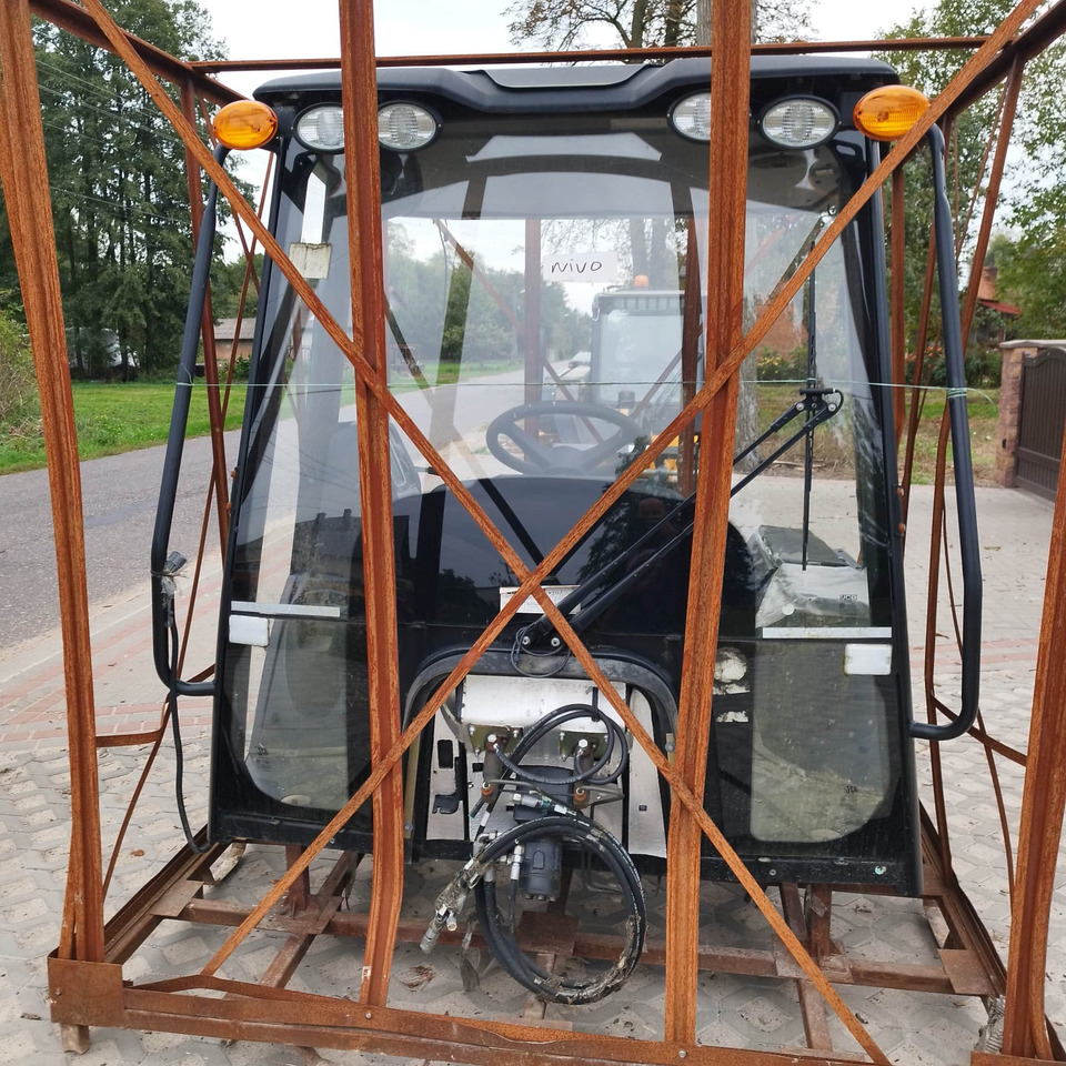 JCB CX - Kaivuri-trukki: kuva JCB CX - Kaivuri-trukki JCB CX - Kaivuri-trukki: kuva JCB CX - Kaivuri-trukki