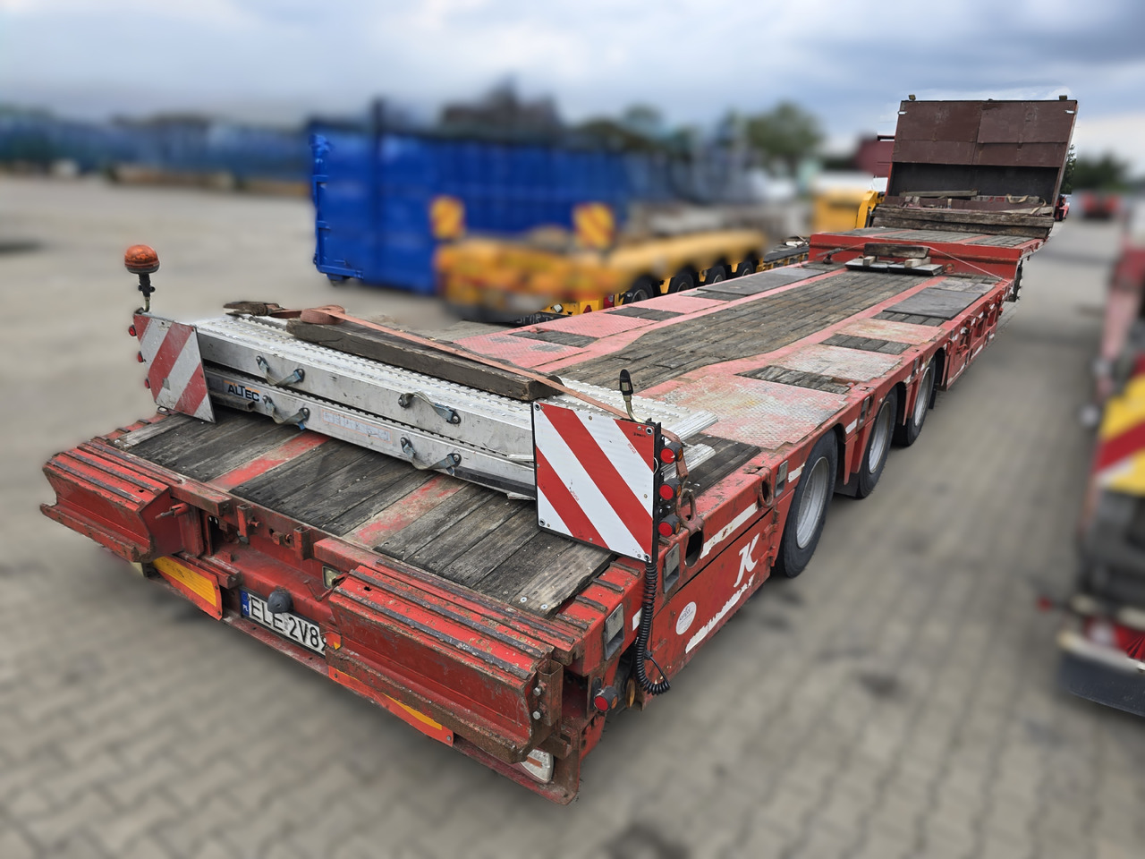 KASSBOHRER LB3E - Kuljetin puoliperävaunu: kuva KASSBOHRER LB3E - Kuljetin puoliperävaunu KASSBOHRER LB3E - Kuljetin puoliperävaunu: kuva KASSBOHRER LB3E - Kuljetin puoliperävaunu