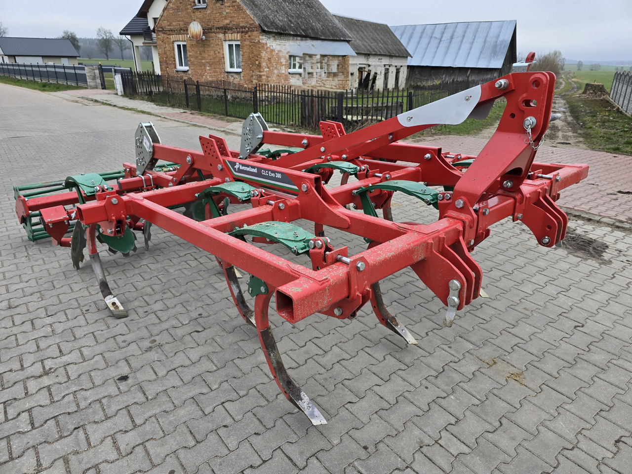 KVERNELAND CLC Evo 300 - Äes: kuva KVERNELAND CLC Evo 300 - Äes KVERNELAND CLC Evo 300 - Äes: kuva KVERNELAND CLC Evo 300 - Äes