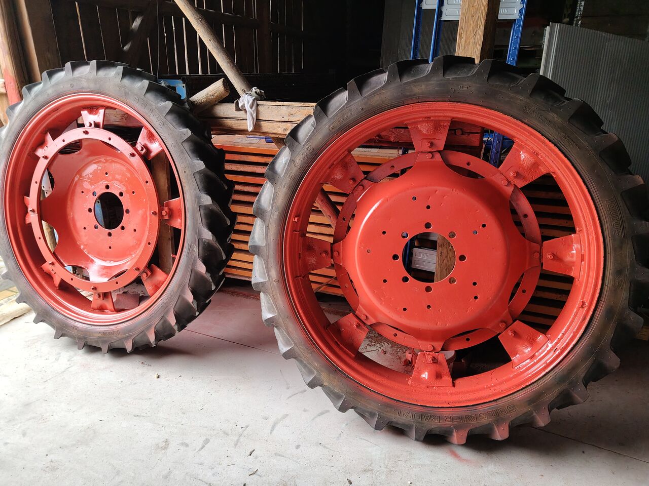 Kleber, Taurus 11.2 R32 (270/95 R32), 9.5 R48 - Täydellinen pyörä - Maatalouskoneet: kuva Kleber, Taurus 11.2 R32 (270/95 R32), 9.5 R48 - Täydellinen pyörä - Maatalouskoneet Kleber, Taurus 11.2 R32 (270/95 R32), 9.5 R48 - Täydellinen pyörä - Maatalouskoneet: kuva Kleber, Taurus 11.2 R32 (270/95 R32), 9.5 R48 - Täydellinen pyörä - Maatalouskoneet