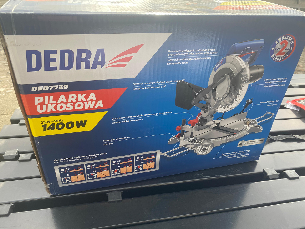 Norton, Dedra ukośnica, zestaw kluczy, lampa z czujnikiem, koszulka Polo - Autotyökalu: kuva Norton, Dedra ukośnica, zestaw kluczy, lampa z czujnikiem, koszulka Polo - Autotyökalu Norton, Dedra ukośnica, zestaw kluczy, lampa z czujnikiem, koszulka Polo - Autotyökalu: kuva Norton, Dedra ukośnica, zestaw kluczy, lampa z czujnikiem, koszulka Polo - Autotyökalu