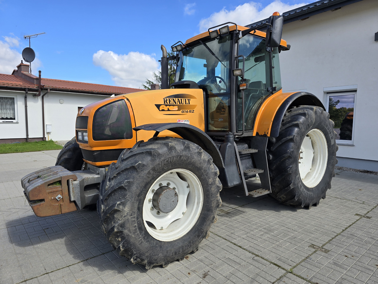 RENAULT Ares 816 RZ - Traktori: kuva RENAULT Ares 816 RZ - Traktori RENAULT Ares 816 RZ - Traktori: kuva RENAULT Ares 816 RZ - Traktori