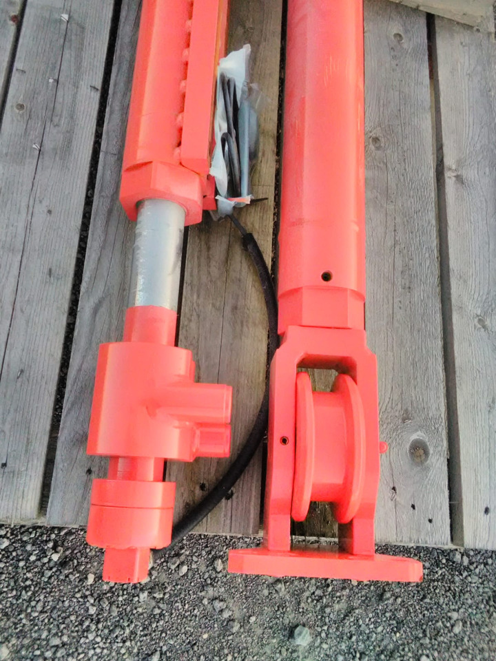 SANDVIK BG01194489 - Hydraulisylinteri - Porakone: kuva SANDVIK BG01194489 - Hydraulisylinteri - Porakone SANDVIK BG01194489 - Hydraulisylinteri - Porakone: kuva SANDVIK BG01194489 - Hydraulisylinteri - Porakone
