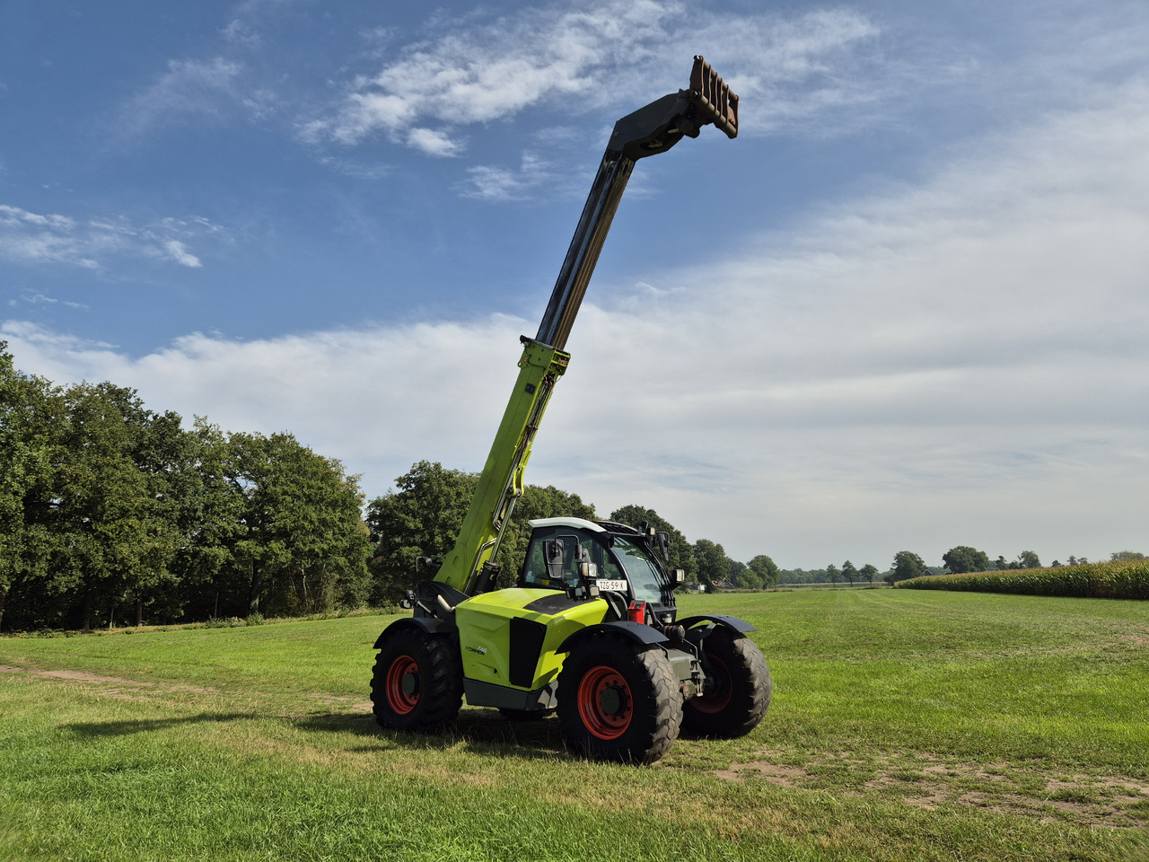Claas 746 Scorpion - Kurottaja: kuva Claas 746 Scorpion - Kurottaja Claas 746 Scorpion - Kurottaja: kuva Claas 746 Scorpion - Kurottaja