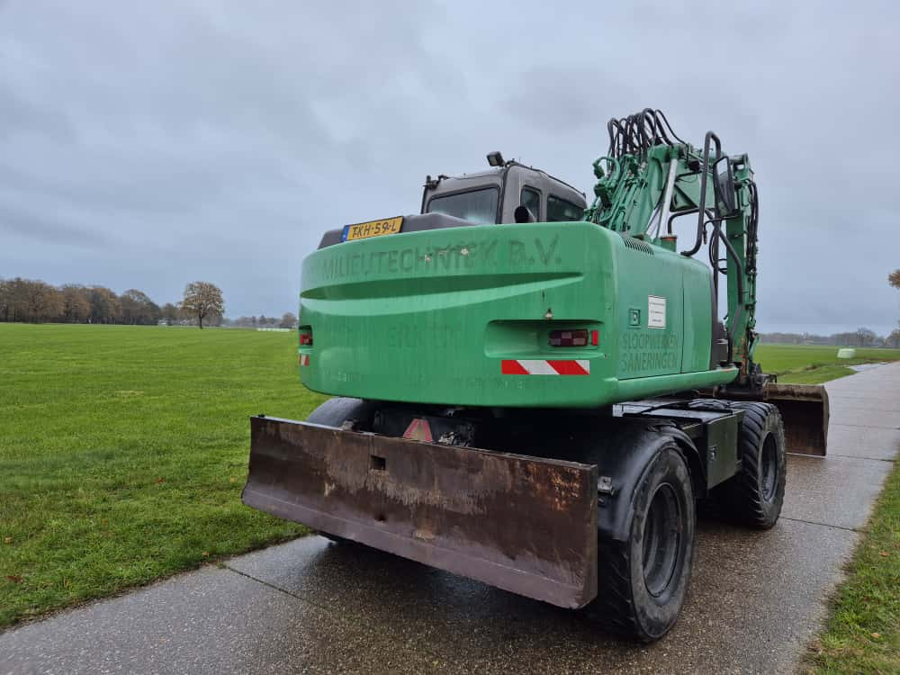 HITACHI ZX 130 W - Pyöräalustainen kaivinkone: kuva HITACHI ZX 130 W - Pyöräalustainen kaivinkone HITACHI ZX 130 W - Pyöräalustainen kaivinkone: kuva HITACHI ZX 130 W - Pyöräalustainen kaivinkone