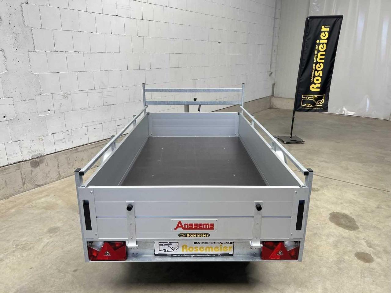 ANSSEMS BSX 1350.251x130 Kastenanhänger - Peräkärry: kuva ANSSEMS BSX 1350.251x130 Kastenanhänger - Peräkärry ANSSEMS BSX 1350.251x130 Kastenanhänger - Peräkärry: kuva ANSSEMS BSX 1350.251x130 Kastenanhänger - Peräkärry