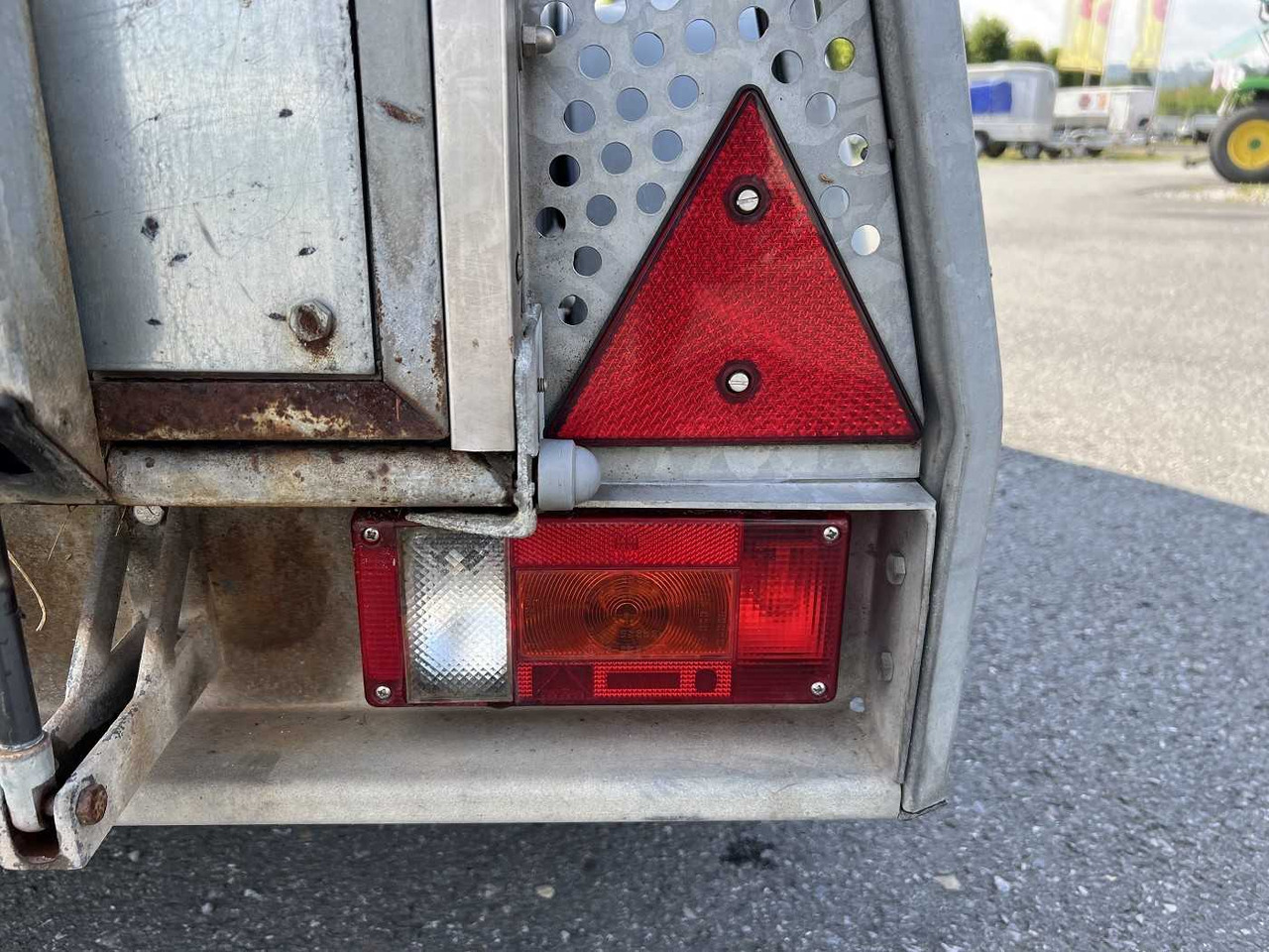 Hevostraileri BOECKMANN Comfort Pferdeanhänger: kuva Hevostraileri BOECKMANN Comfort Pferdeanhänger Hevostraileri BOECKMANN Comfort Pferdeanhänger: kuva Hevostraileri BOECKMANN Comfort Pferdeanhänger