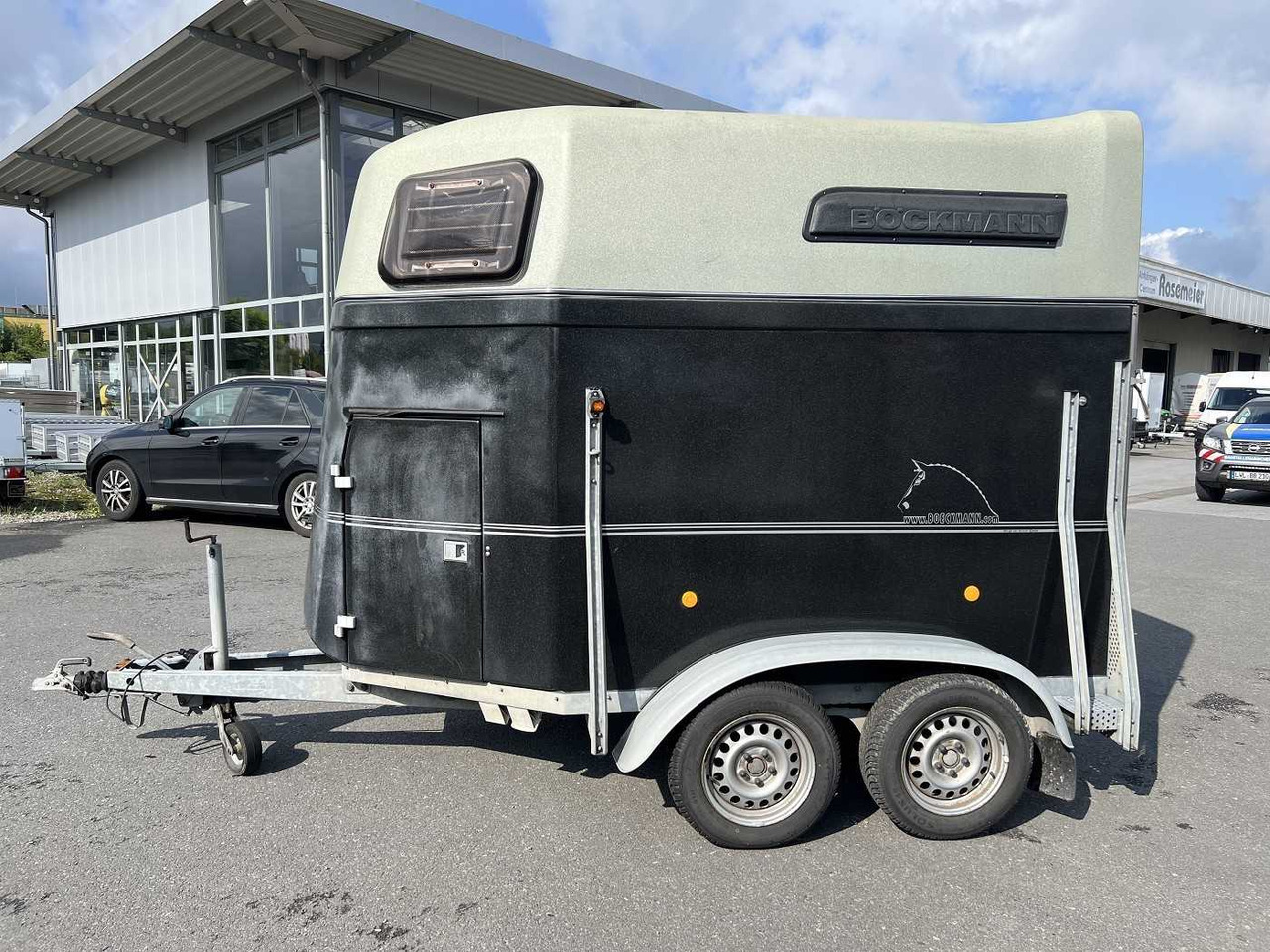 Hevostraileri BOECKMANN Comfort Pferdeanhänger: kuva Hevostraileri BOECKMANN Comfort Pferdeanhänger Hevostraileri BOECKMANN Comfort Pferdeanhänger: kuva Hevostraileri BOECKMANN Comfort Pferdeanhänger