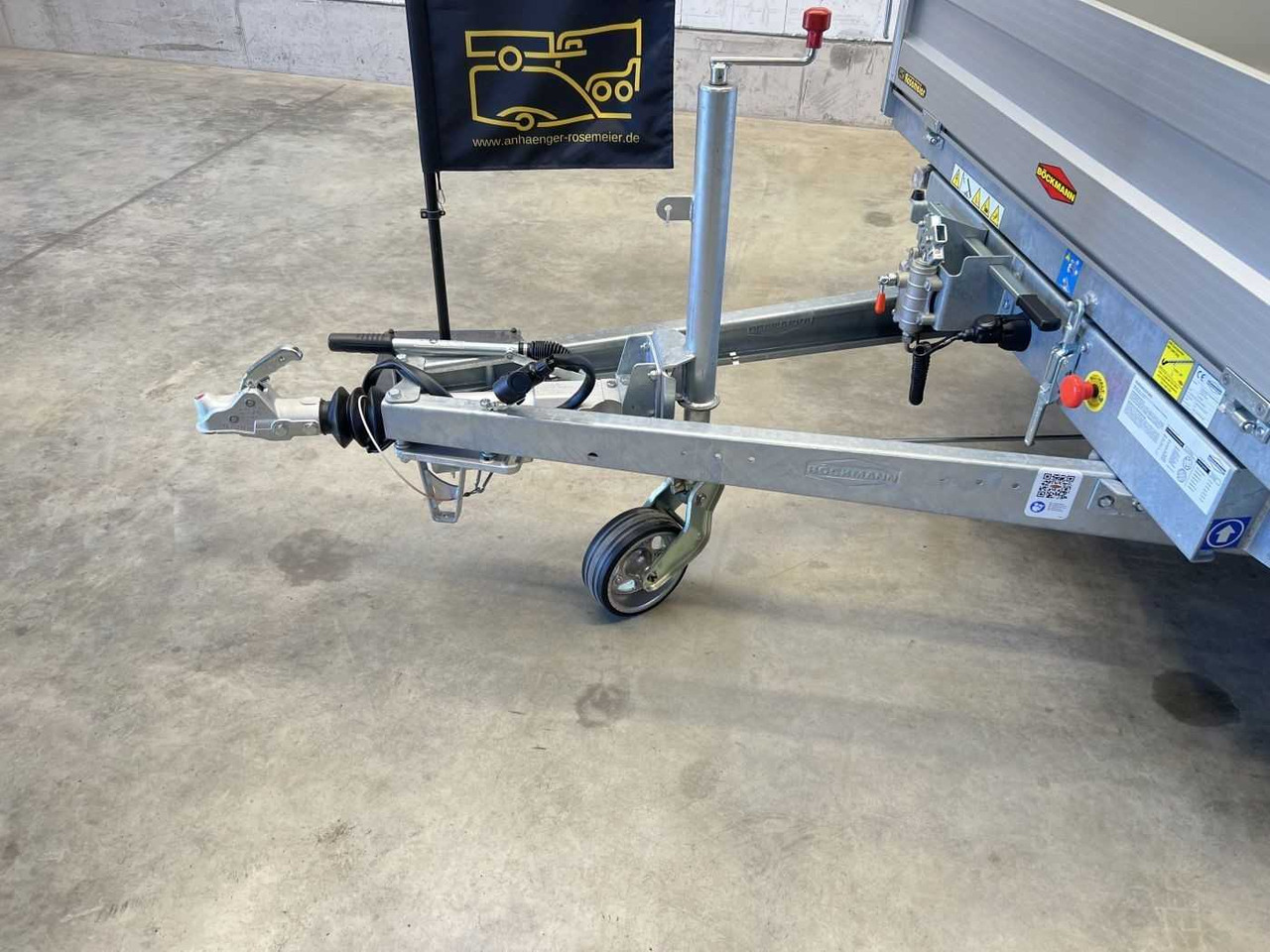 Leasing BOECKMANN DK-AL 3218/35 P Dreiseitenkipper BOECKMANN DK-AL 3218/35 P Dreiseitenkipper: kuva Leasing BOECKMANN DK-AL 3218/35 P Dreiseitenkipper BOECKMANN DK-AL 3218/35 P Dreiseitenkipper