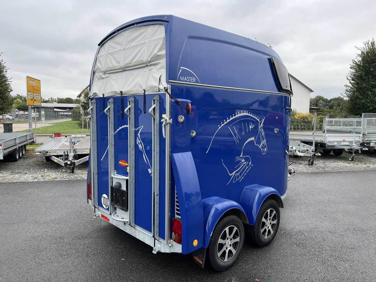 BOECKMANN Master WCF ALF ArtL Pferdeanhänger - Hevostraileri: kuva BOECKMANN Master WCF ALF ArtL Pferdeanhänger - Hevostraileri BOECKMANN Master WCF ALF ArtL Pferdeanhänger - Hevostraileri: kuva BOECKMANN Master WCF ALF ArtL Pferdeanhänger - Hevostraileri