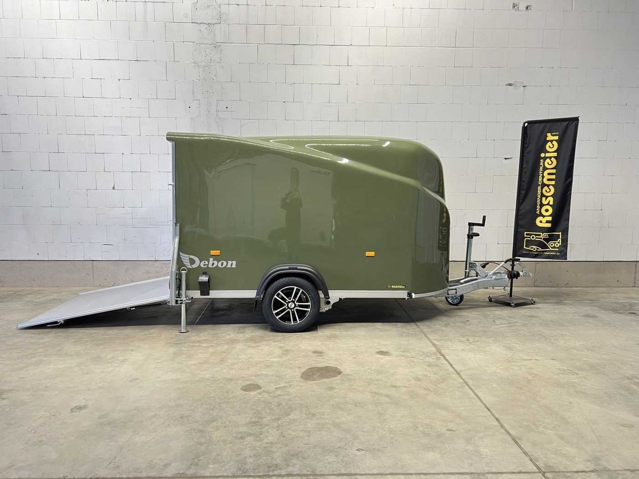 CHEVAL LIBERTE Cargo 1300.02 Alu-Felgen Kofferanhänger - Umpikori perävaunu: kuva CHEVAL LIBERTE Cargo 1300.02 Alu-Felgen Kofferanhänger - Umpikori perävaunu CHEVAL LIBERTE Cargo 1300.02 Alu-Felgen Kofferanhänger - Umpikori perävaunu: kuva CHEVAL LIBERTE Cargo 1300.02 Alu-Felgen Kofferanhänger - Umpikori perävaunu
