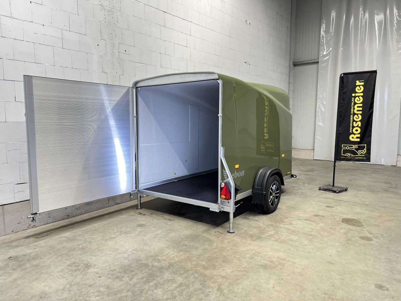 CHEVAL LIBERTE Cargo 1300.02 Alu-Felgen Kofferanhänger - Umpikori perävaunu: kuva CHEVAL LIBERTE Cargo 1300.02 Alu-Felgen Kofferanhänger - Umpikori perävaunu CHEVAL LIBERTE Cargo 1300.02 Alu-Felgen Kofferanhänger - Umpikori perävaunu: kuva CHEVAL LIBERTE Cargo 1300.02 Alu-Felgen Kofferanhänger - Umpikori perävaunu