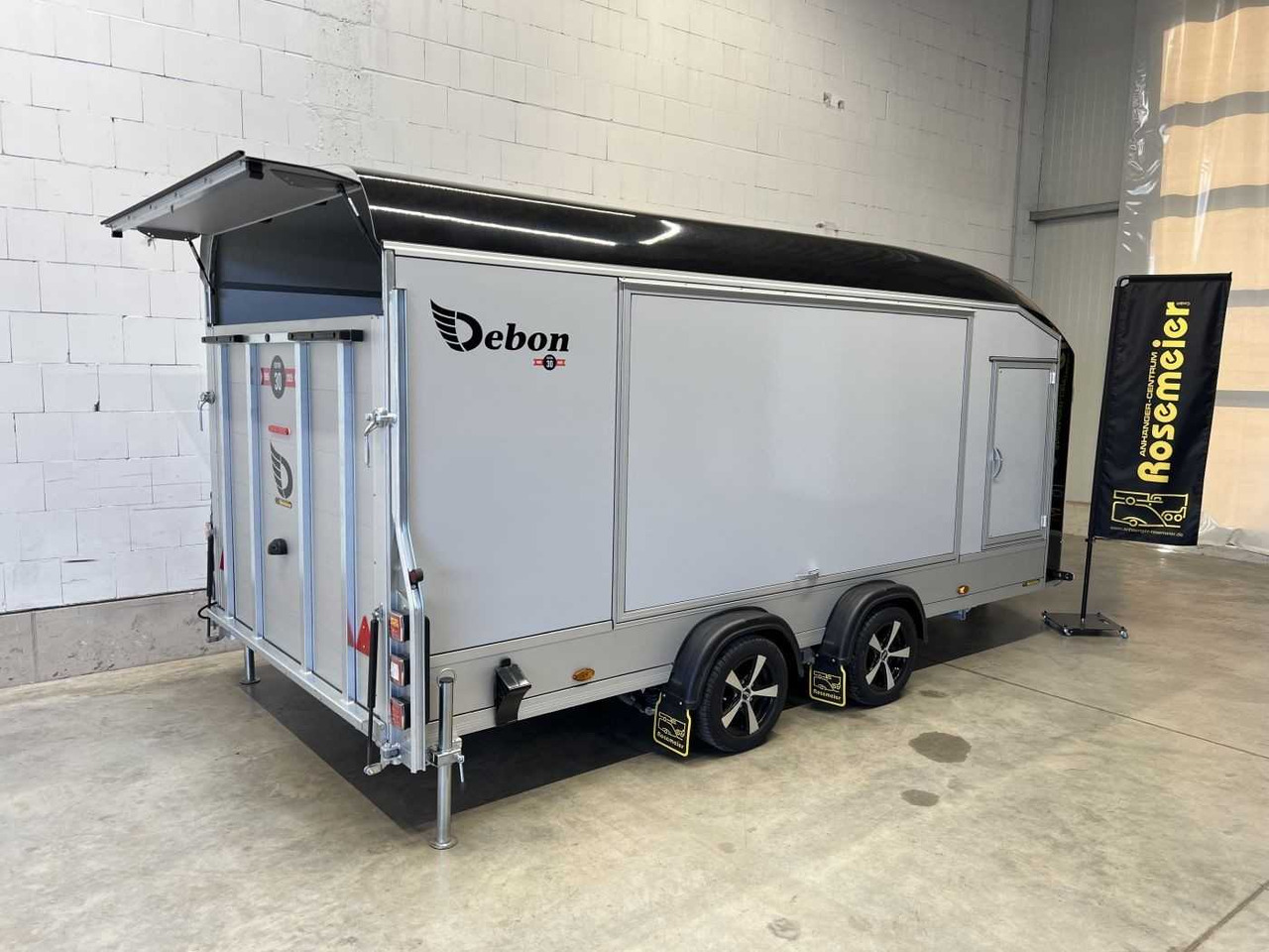 CHEVAL LIBERTE DEBON C1000 Roadster ALF Autotransporter geschlossen - Kuljetin perävaunu: kuva CHEVAL LIBERTE DEBON C1000 Roadster ALF Autotransporter geschlossen - Kuljetin perävaunu CHEVAL LIBERTE DEBON C1000 Roadster ALF Autotransporter geschlossen - Kuljetin perävaunu: kuva CHEVAL LIBERTE DEBON C1000 Roadster ALF Autotransporter geschlossen - Kuljetin perävaunu