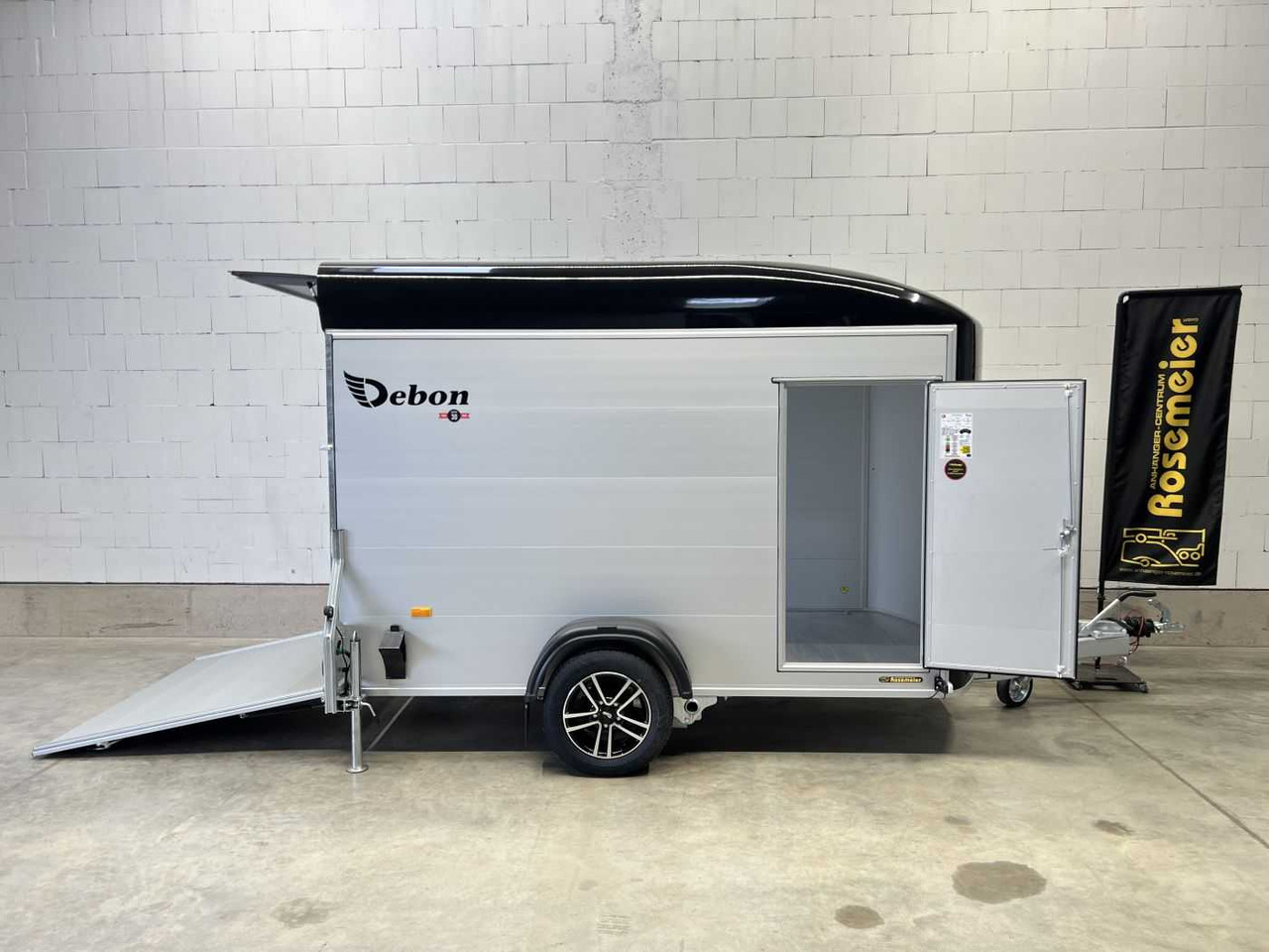 CHEVAL LIBERTE DEBON C400 Roadster ALF Kofferanhänger - Moottoripyörän perävaunu: kuva CHEVAL LIBERTE DEBON C400 Roadster ALF Kofferanhänger - Moottoripyörän perävaunu CHEVAL LIBERTE DEBON C400 Roadster ALF Kofferanhänger - Moottoripyörän perävaunu: kuva CHEVAL LIBERTE DEBON C400 Roadster ALF Kofferanhänger - Moottoripyörän perävaunu