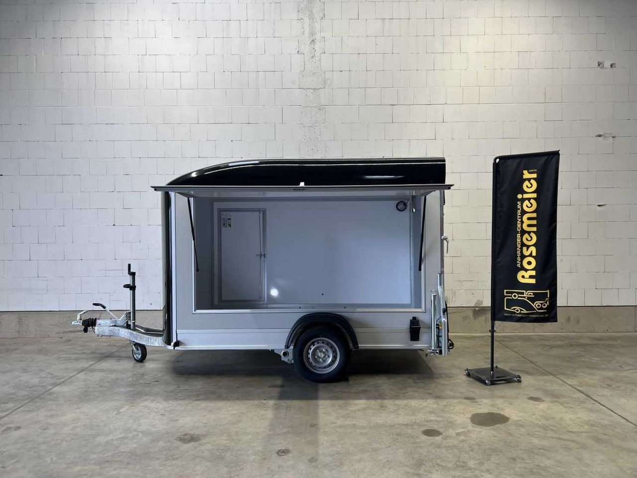 CHEVAL LIBERTE DEBON C400 Roadster Verkl Tür Kofferanhänger - Moottoripyörän perävaunu: kuva CHEVAL LIBERTE DEBON C400 Roadster Verkl Tür Kofferanhänger - Moottoripyörän perävaunu CHEVAL LIBERTE DEBON C400 Roadster Verkl Tür Kofferanhänger - Moottoripyörän perävaunu: kuva CHEVAL LIBERTE DEBON C400 Roadster Verkl Tür Kofferanhänger - Moottoripyörän perävaunu