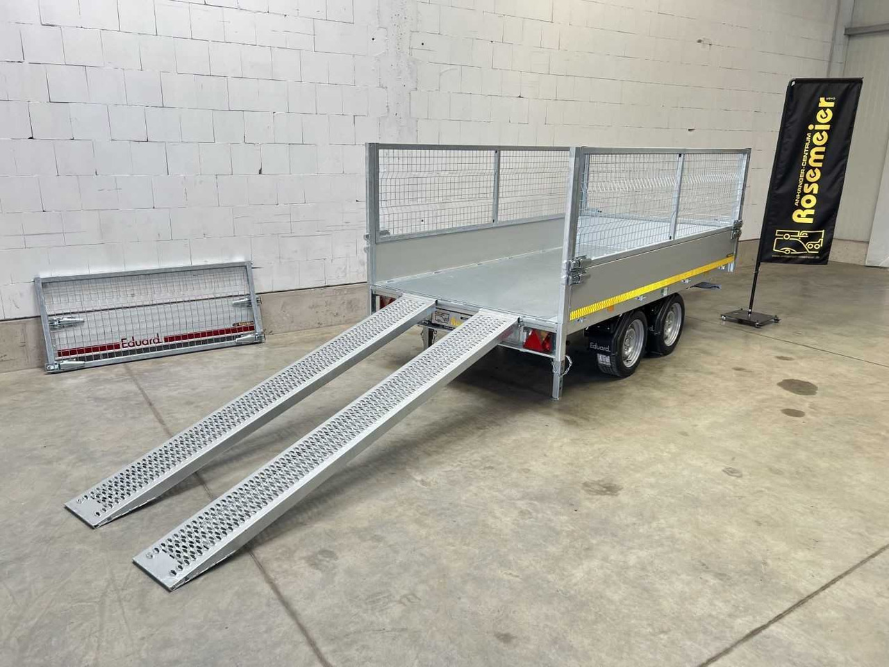 Uusi Kippiauto perävaunu EDUARD 3116-4-1O3-2563-P Gitter Rückwärtskipper: kuva Uusi Kippiauto perävaunu EDUARD 3116-4-1O3-2563-P Gitter Rückwärtskipper
