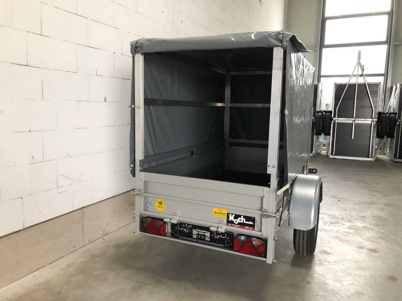 KOCH U2 Plane Kastenanhänger ungebremst - Peräkärry: kuva KOCH U2 Plane Kastenanhänger ungebremst - Peräkärry KOCH U2 Plane Kastenanhänger ungebremst - Peräkärry: kuva KOCH U2 Plane Kastenanhänger ungebremst - Peräkärry