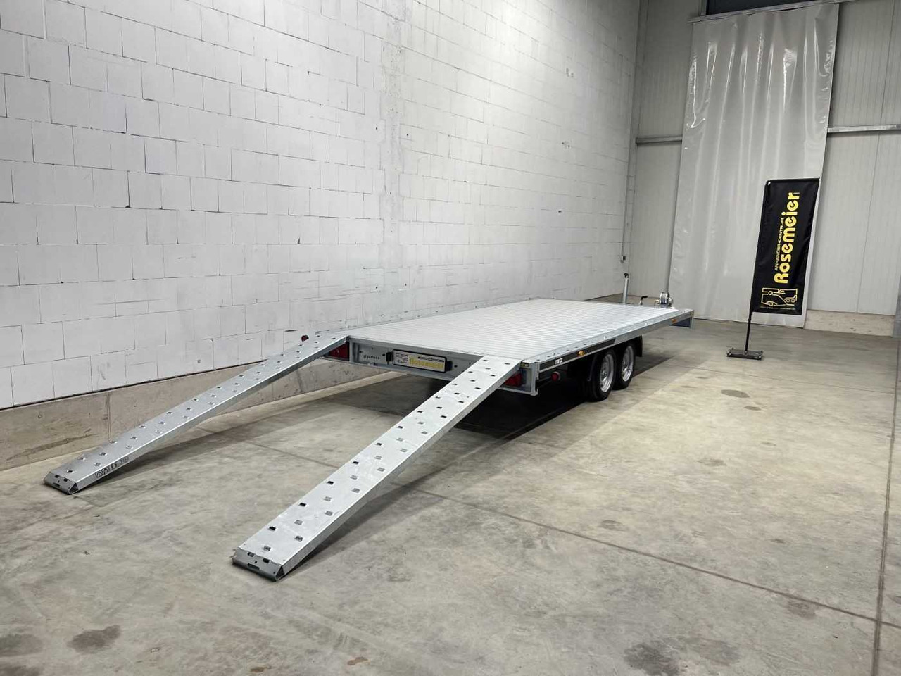 MARTZ GT Plateau 450/2 S 3T Alu Plattformanhänger - Kuljetin perävaunu: kuva MARTZ GT Plateau 450/2 S 3T Alu Plattformanhänger - Kuljetin perävaunu MARTZ GT Plateau 450/2 S 3T Alu Plattformanhänger - Kuljetin perävaunu: kuva MARTZ GT Plateau 450/2 S 3T Alu Plattformanhänger - Kuljetin perävaunu