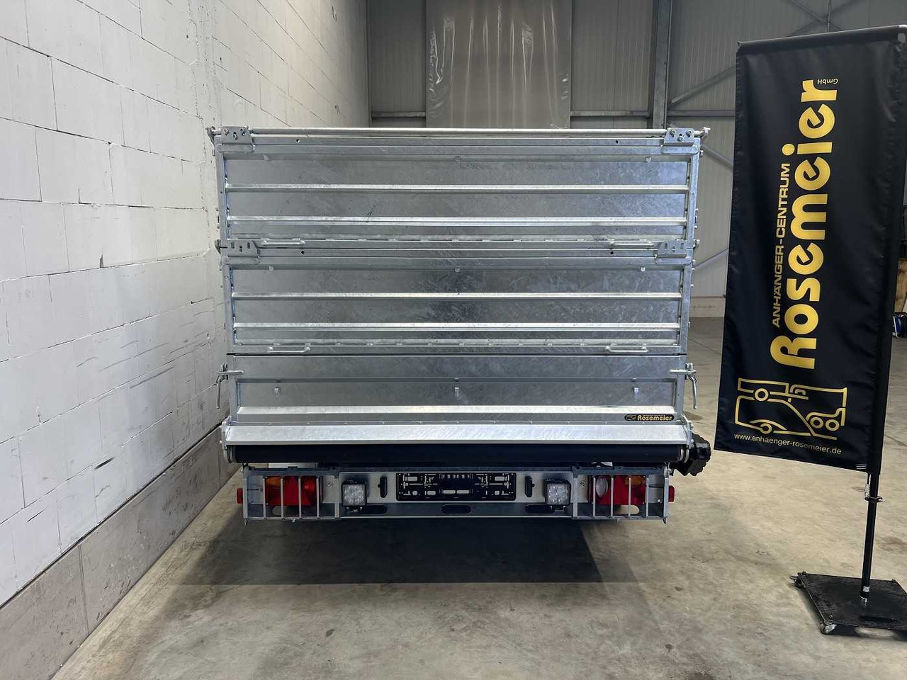 ROSEMEIER G GA 3500 mit Trennwand Abrollanhänger - Vaihtolavaperävaunu/ Nostovarsi vaihtolavaperävaunu: kuva ROSEMEIER G GA 3500 mit Trennwand Abrollanhänger - Vaihtolavaperävaunu/ Nostovarsi vaihtolavaperävaunu ROSEMEIER G GA 3500 mit Trennwand Abrollanhänger - Vaihtolavaperävaunu/ Nostovarsi vaihtolavaperävaunu: kuva ROSEMEIER G GA 3500 mit Trennwand Abrollanhänger - Vaihtolavaperävaunu/ Nostovarsi vaihtolavaperävaunu