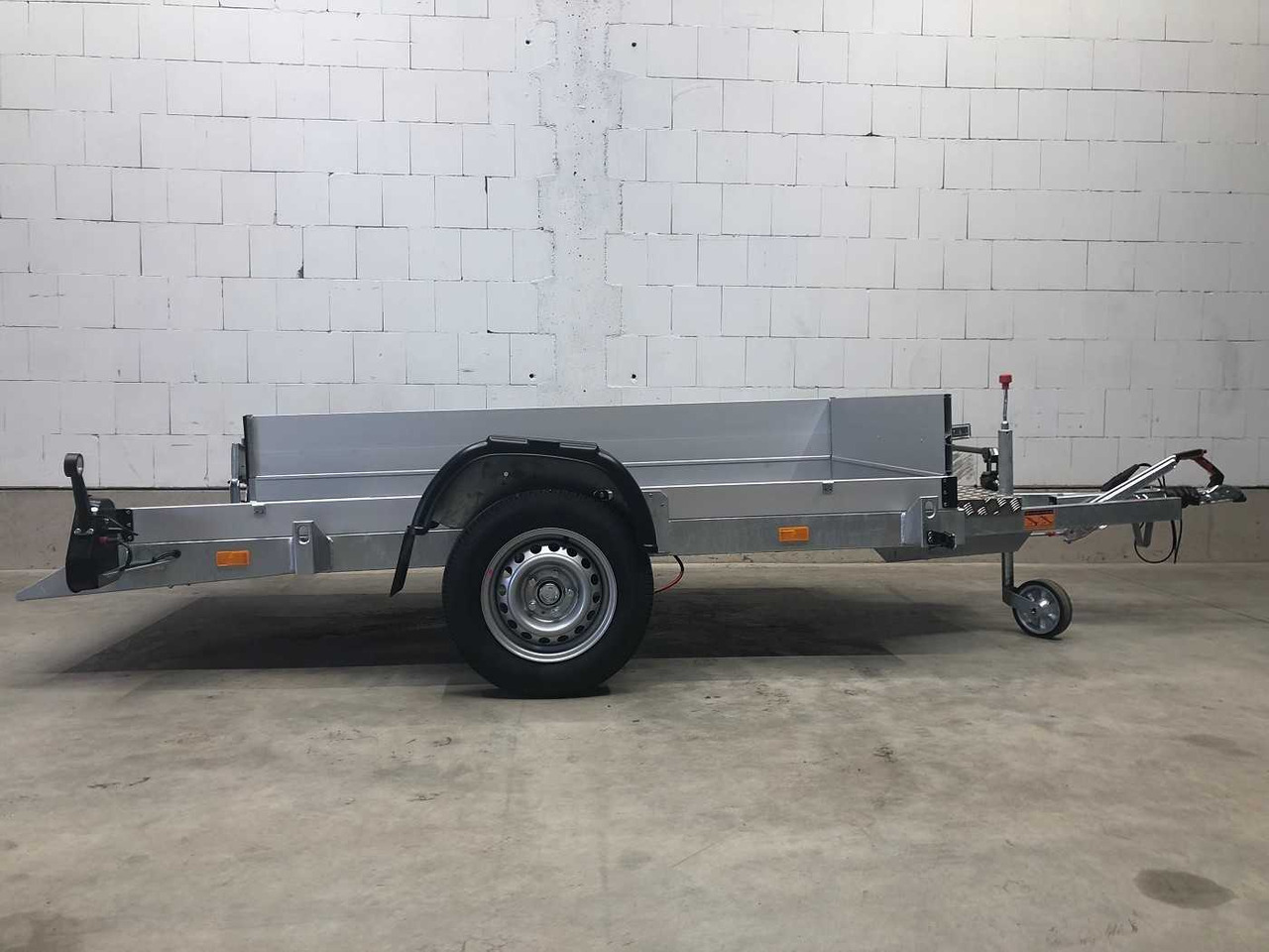 Uusi Vaihtolavaperävaunu/ Nostovarsi vaihtolavaperävaunu VEZEKO Husky F 10.25 Bordwandaufsatz Absenker: kuva Uusi Vaihtolavaperävaunu/ Nostovarsi vaihtolavaperävaunu VEZEKO Husky F 10.25 Bordwandaufsatz Absenker Uusi Vaihtolavaperävaunu/ Nostovarsi vaihtolavaperävaunu VEZEKO Husky F 10.25 Bordwandaufsatz Absenker: kuva Uusi Vaihtolavaperävaunu/ Nostovarsi vaihtolavaperävaunu VEZEKO Husky F 10.25 Bordwandaufsatz Absenker