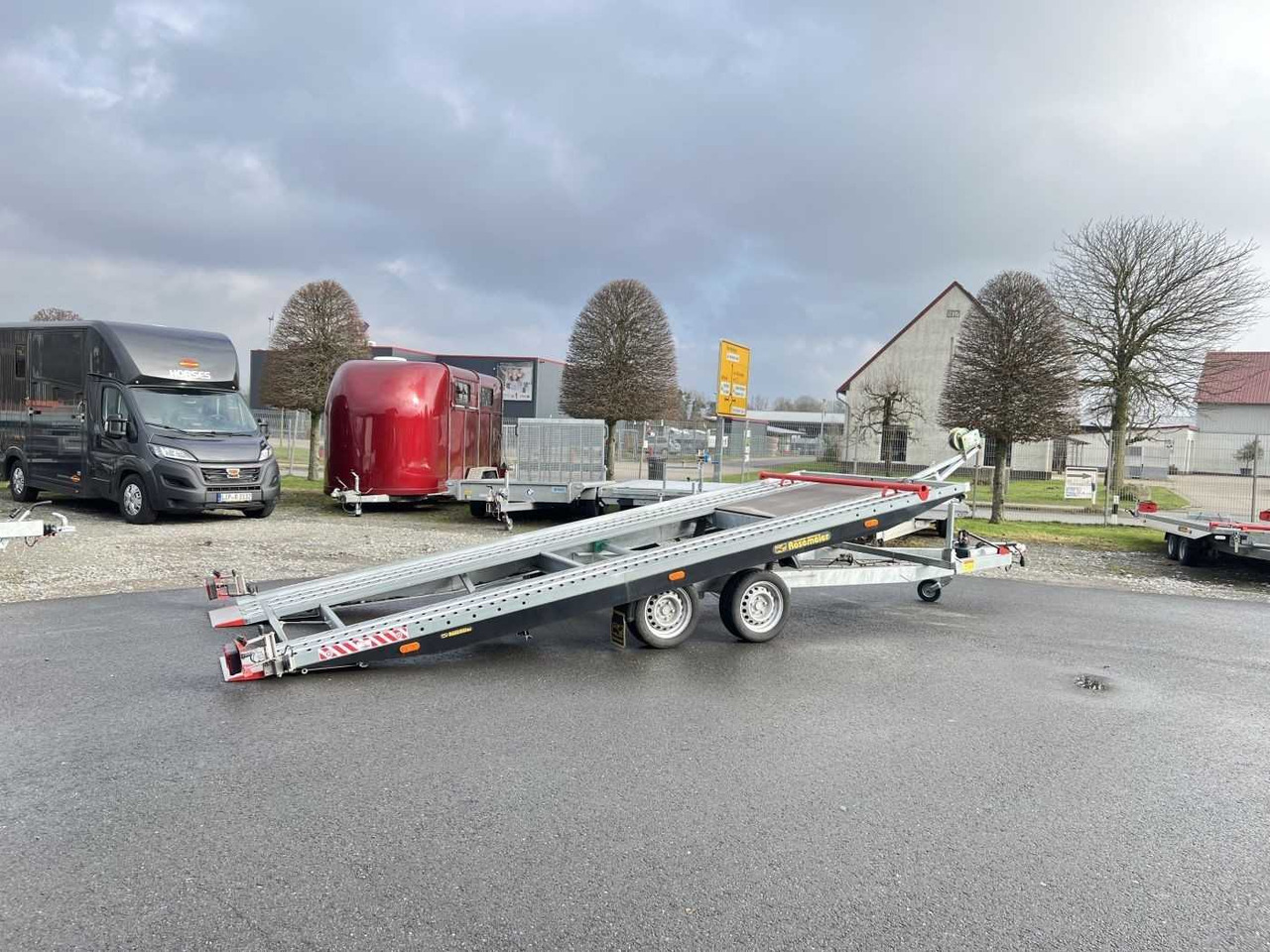 VEZEKO Imola S 35.47 Autotransporter - Kuljetin perävaunu: kuva VEZEKO Imola S 35.47 Autotransporter - Kuljetin perävaunu VEZEKO Imola S 35.47 Autotransporter - Kuljetin perävaunu: kuva VEZEKO Imola S 35.47 Autotransporter - Kuljetin perävaunu