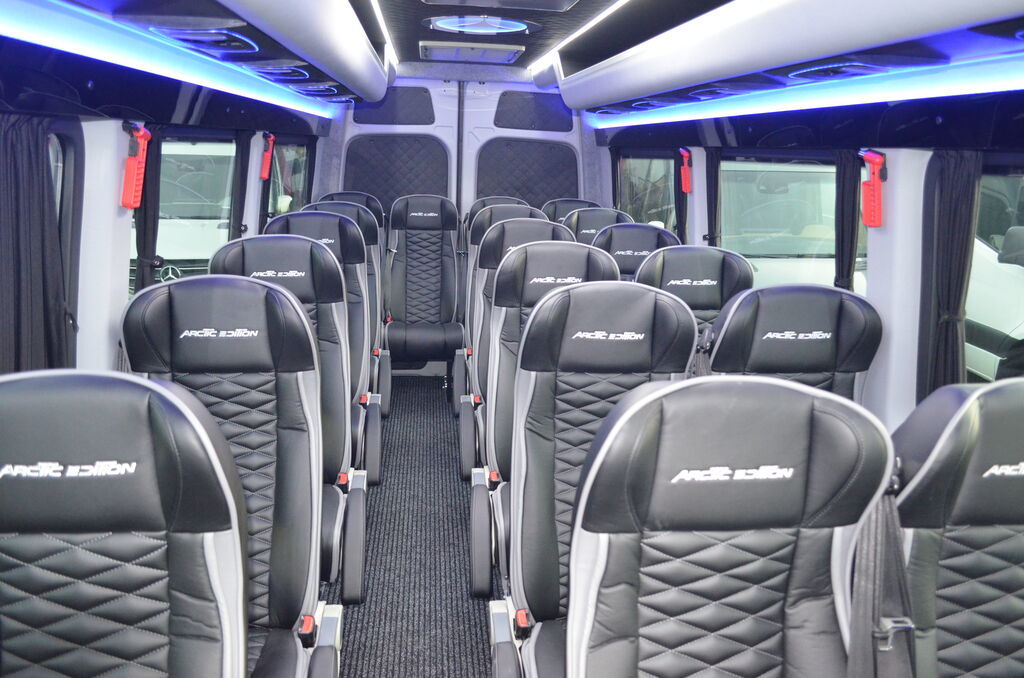 MERCEDES-BENZ Sprinter 519 4x4 high and low drive - Minibussi, Pikkubussi: kuva MERCEDES-BENZ Sprinter 519 4x4 high and low drive - Minibussi, Pikkubussi MERCEDES-BENZ Sprinter 519 4x4 high and low drive - Minibussi, Pikkubussi: kuva MERCEDES-BENZ Sprinter 519 4x4 high and low drive - Minibussi, Pikkubussi