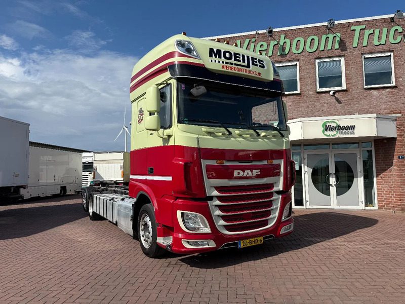 DAF XF 460 6X2 SCC EURO6 CHASSIS - HOLLAND TRUCK!!! - Kuorma-auto alusta: kuva DAF XF 460 6X2 SCC EURO6 CHASSIS - HOLLAND TRUCK!!! - Kuorma-auto alusta DAF XF 460 6X2 SCC EURO6 CHASSIS - HOLLAND TRUCK!!! - Kuorma-auto alusta: kuva DAF XF 460 6X2 SCC EURO6 CHASSIS - HOLLAND TRUCK!!! - Kuorma-auto alusta