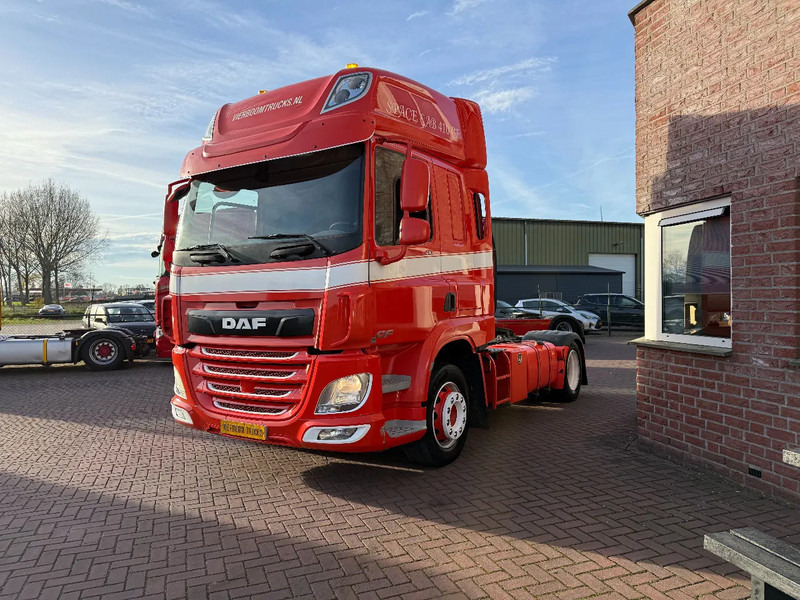 DAF CF 410 CF410 4X2 Spacecab / 1.05m schotelhoogte / Origineel 438.341km / TOP STAAT - Vetopöytäauto: kuva DAF CF 410 CF410 4X2 Spacecab / 1.05m schotelhoogte / Origineel 438.341km / TOP STAAT - Vetopöytäauto DAF CF 410 CF410 4X2 Spacecab / 1.05m schotelhoogte / Origineel 438.341km / TOP STAAT - Vetopöytäauto: kuva DAF CF 410 CF410 4X2 Spacecab / 1.05m schotelhoogte / Origineel 438.341km / TOP STAAT - Vetopöytäauto
