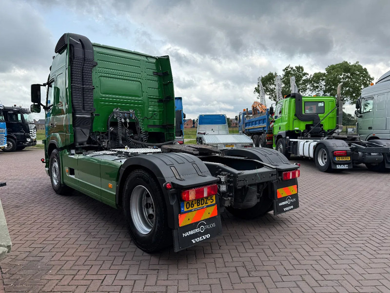 Volvo FM FM370 4X2 Globetrotter / Welgro compressor / Dynimac steering / Holland Truck - Vetopöytäauto: kuva Volvo FM FM370 4X2 Globetrotter / Welgro compressor / Dynimac steering / Holland Truck - Vetopöytäauto Volvo FM FM370 4X2 Globetrotter / Welgro compressor / Dynimac steering / Holland Truck - Vetopöytäauto: kuva Volvo FM FM370 4X2 Globetrotter / Welgro compressor / Dynimac steering / Holland Truck - Vetopöytäauto