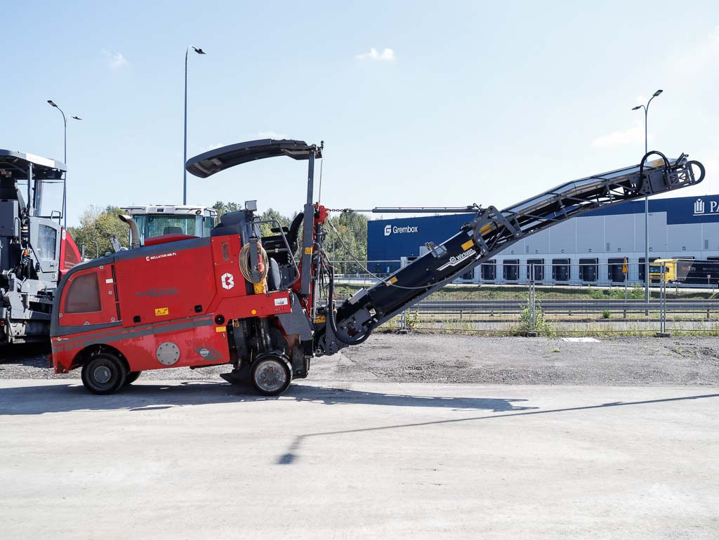 WIRTGEN W 50 DCi - Asfalttijyrsimen: kuva WIRTGEN W 50 DCi - Asfalttijyrsimen WIRTGEN W 50 DCi - Asfalttijyrsimen: kuva WIRTGEN W 50 DCi - Asfalttijyrsimen