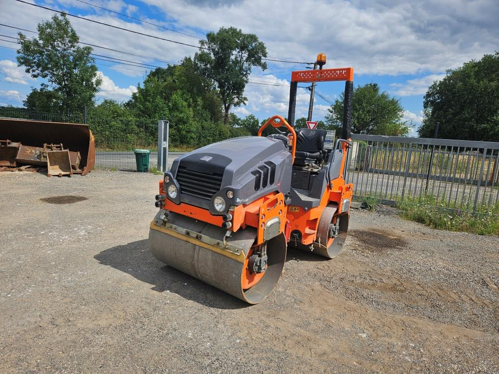 HAMM HD 12 VV - Jyrä: kuva HAMM HD 12 VV - Jyrä HAMM HD 12 VV - Jyrä: kuva HAMM HD 12 VV - Jyrä