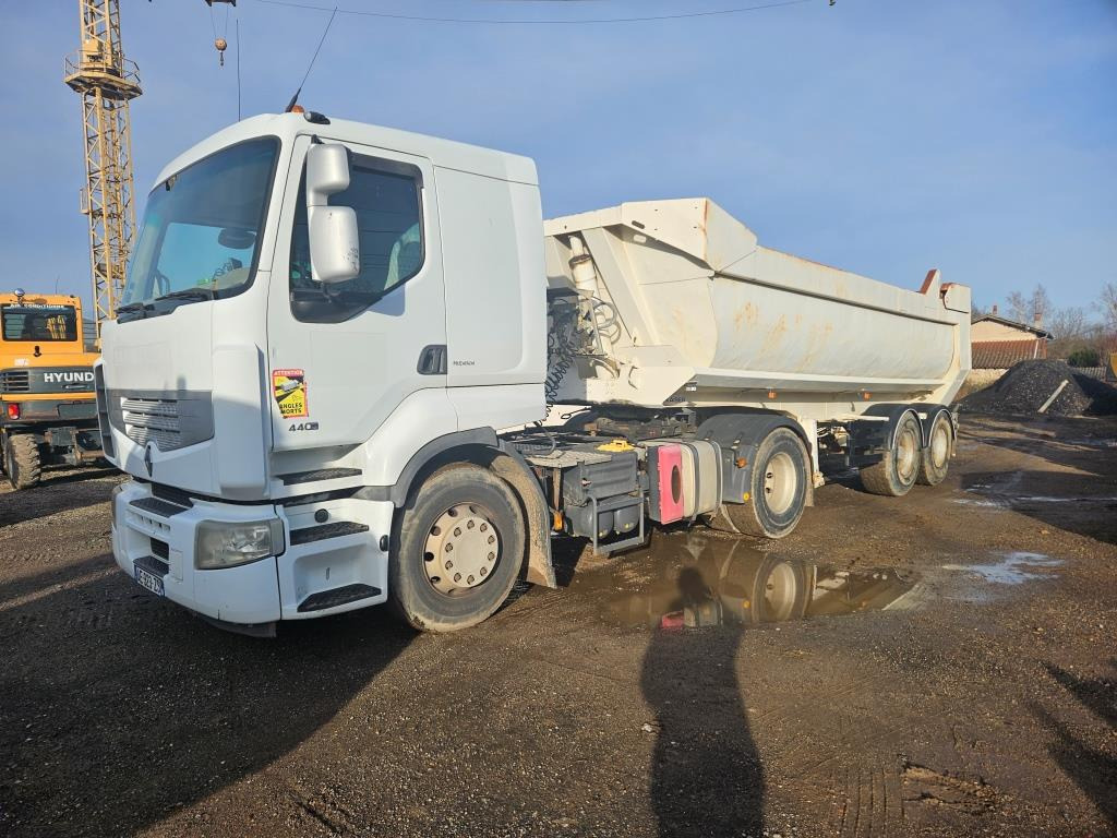 RENAULT PREMIUM 440 DXI - Vetopöytäauto: kuva RENAULT PREMIUM 440 DXI - Vetopöytäauto RENAULT PREMIUM 440 DXI - Vetopöytäauto: kuva RENAULT PREMIUM 440 DXI - Vetopöytäauto