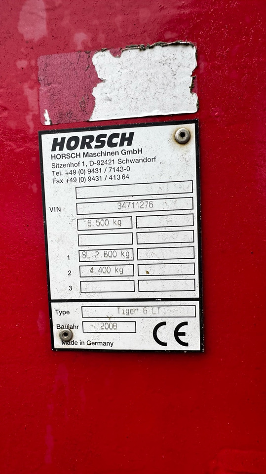 Horsch Tiger 6 LT in top Zustand - Kultivaattori: kuva Horsch Tiger 6 LT in top Zustand - Kultivaattori Horsch Tiger 6 LT in top Zustand - Kultivaattori: kuva Horsch Tiger 6 LT in top Zustand - Kultivaattori