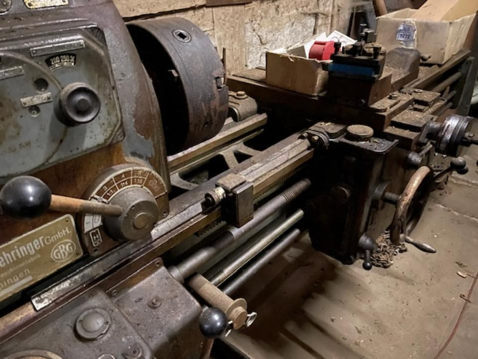 Drehmaschine VDF Boehringer L&Z Drehbank + Zubehör - Metallisorvi: kuva Drehmaschine VDF Boehringer L&Z Drehbank + Zubehör - Metallisorvi Drehmaschine VDF Boehringer L&Z Drehbank + Zubehör - Metallisorvi: kuva Drehmaschine VDF Boehringer L&Z Drehbank + Zubehör - Metallisorvi