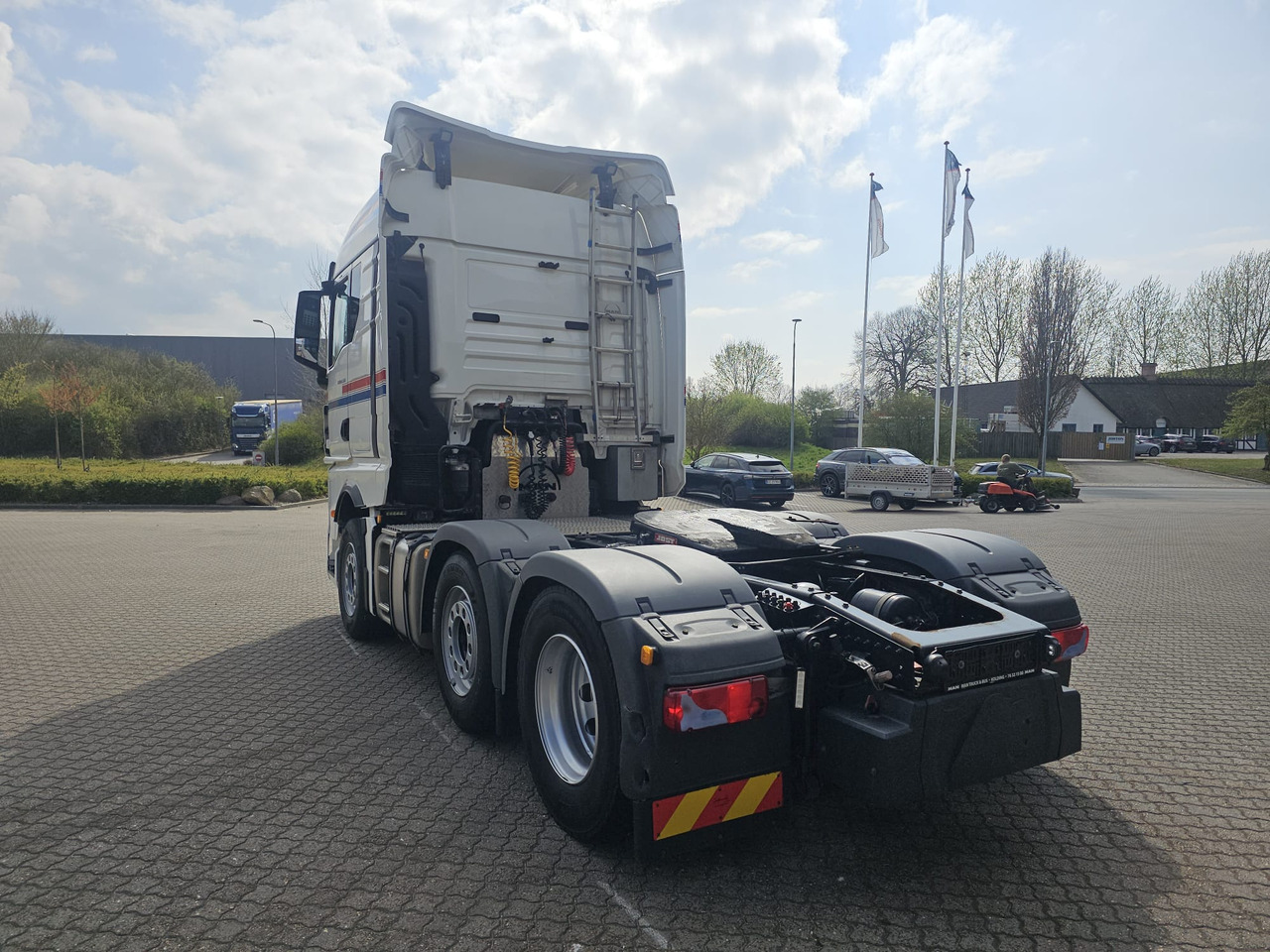 MAN TGX 26.510 - Vetopöytäauto: kuva MAN TGX 26.510 - Vetopöytäauto MAN TGX 26.510 - Vetopöytäauto: kuva MAN TGX 26.510 - Vetopöytäauto