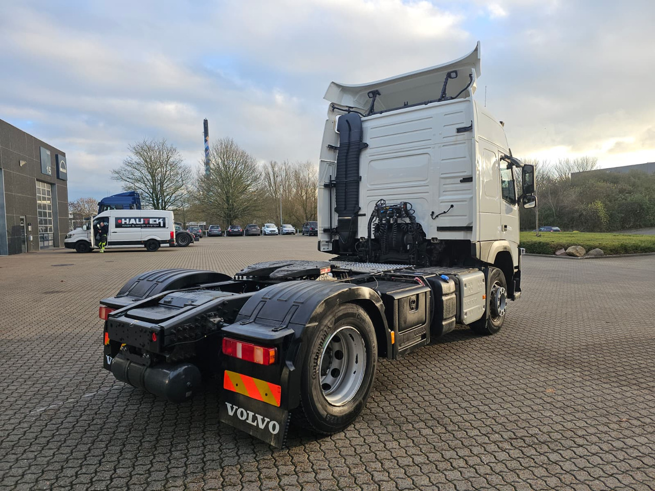 Volvo FM450 - Vetopöytäauto: kuva Volvo FM450 - Vetopöytäauto Volvo FM450 - Vetopöytäauto: kuva Volvo FM450 - Vetopöytäauto