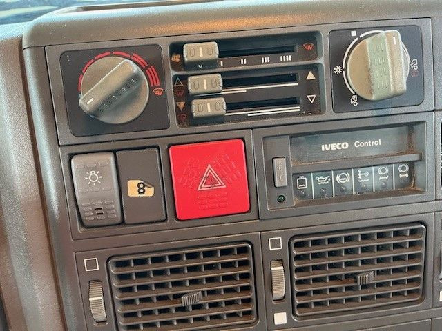 Lava-kuorma-auto, Nosturiauto Iveco ML 75 E Pritsche mit Atlas Ladekran 60.1: kuva Lava-kuorma-auto, Nosturiauto Iveco ML 75 E Pritsche mit Atlas Ladekran 60.1
