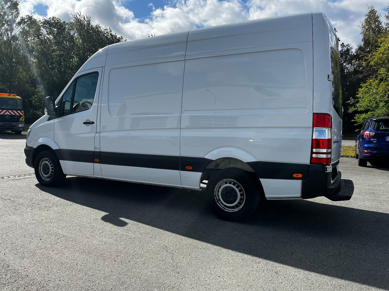 Mercedes-Benz Sprinter II Kasten 316 CDI - Pakettiauto: kuva Mercedes-Benz Sprinter II Kasten 316 CDI - Pakettiauto Mercedes-Benz Sprinter II Kasten 316 CDI - Pakettiauto: kuva Mercedes-Benz Sprinter II Kasten 316 CDI - Pakettiauto
