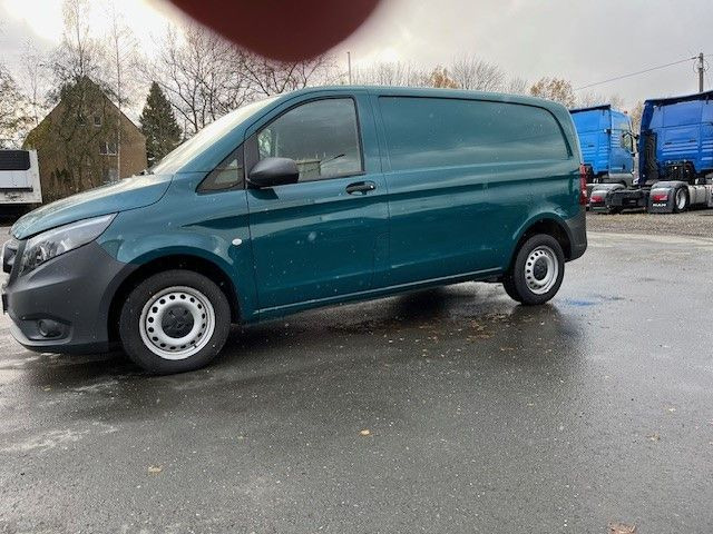 Mercedes-Benz Vito Kasten 114/116 CDI, 119 CDI/BT RWD kompakt - Pieni pakettiauto: kuva Mercedes-Benz Vito Kasten 114/116 CDI, 119 CDI/BT RWD kompakt - Pieni pakettiauto Mercedes-Benz Vito Kasten 114/116 CDI, 119 CDI/BT RWD kompakt - Pieni pakettiauto: kuva Mercedes-Benz Vito Kasten 114/116 CDI, 119 CDI/BT RWD kompakt - Pieni pakettiauto
