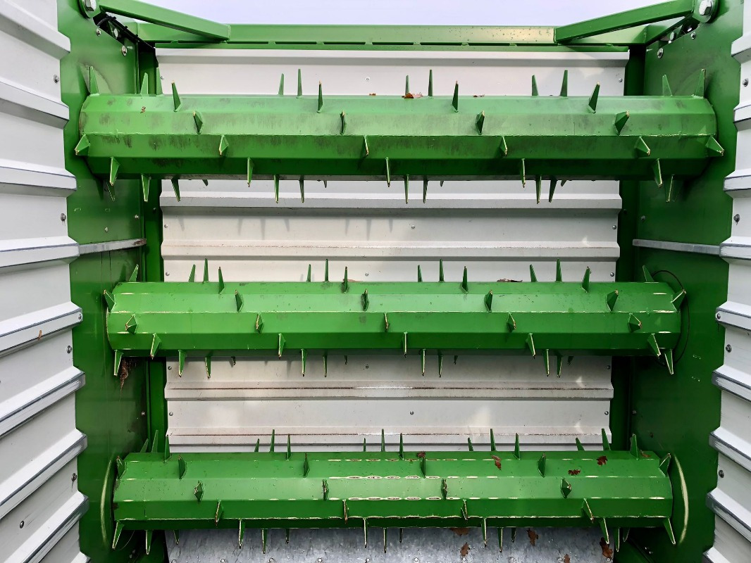 Bergmann REPEX 34 S **DEMOMASCHINE** - Silppurivaunu: kuva Bergmann REPEX 34 S **DEMOMASCHINE** - Silppurivaunu Bergmann REPEX 34 S **DEMOMASCHINE** - Silppurivaunu: kuva Bergmann REPEX 34 S **DEMOMASCHINE** - Silppurivaunu