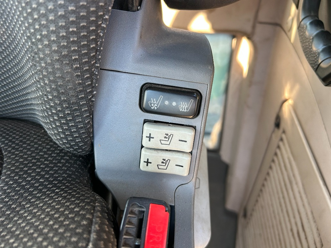 Fendt 826 Vario ProfiPlus - Traktori: kuva Fendt 826 Vario ProfiPlus - Traktori Fendt 826 Vario ProfiPlus - Traktori: kuva Fendt 826 Vario ProfiPlus - Traktori